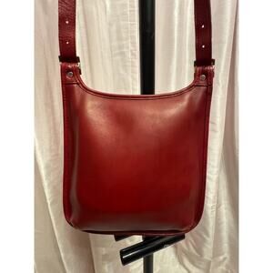 Vintage Coach 9135 Vermillion Red Legacy– Restored to Original Brilliance